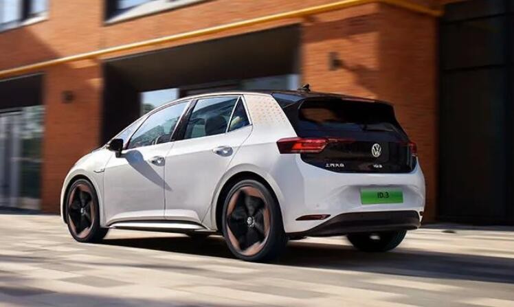上汽大众ID3怎么样？几大优势告诉你为什么选择ID3|上汽大众_新浪新闻