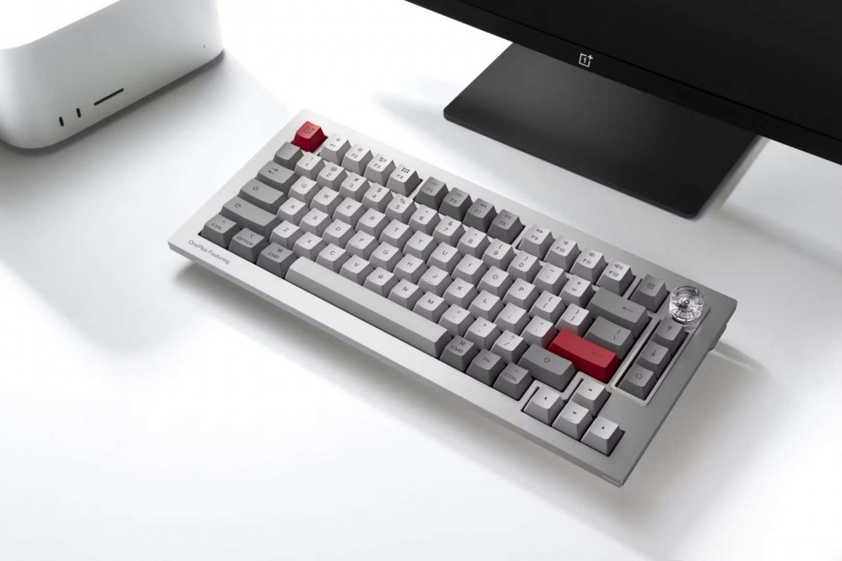 键盘：一加首款机械键盘 Featuring Keyboard 81 Pro 发布可更换键轴，配三段式开关