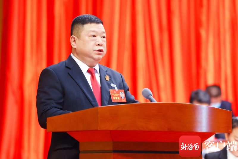 以林群为首的犯罪集团长期在文昌市昌洒镇及周边地区,以暴力,威胁或者