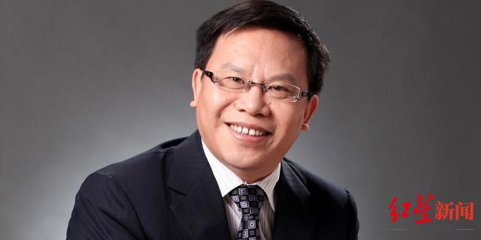 ↑清华大学计算机系教授、人工智能研究院视觉智能研究中心主任邓志东