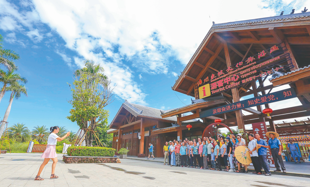 儋州东坡文化旅游景区游客接待中心.陈元才 摄