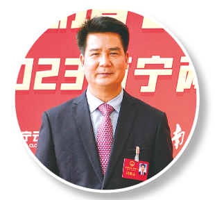 南宁市人大代表,横州市委书记 黄海韬