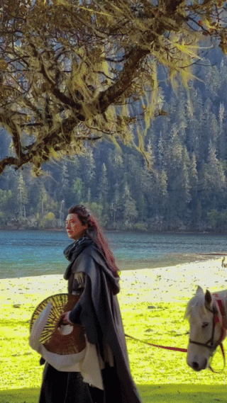 “认真丑出圈不惧嘲”的湖北省随州市文化和旅游局局长解伟↓