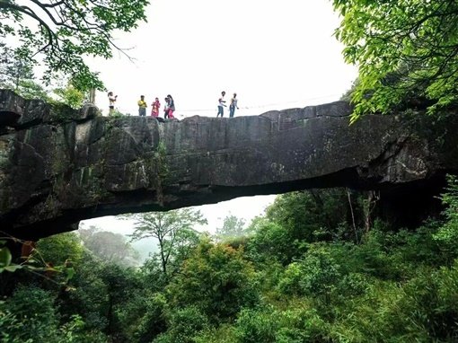 图:桂东仙缘桥.(桂东县委宣传部供图)