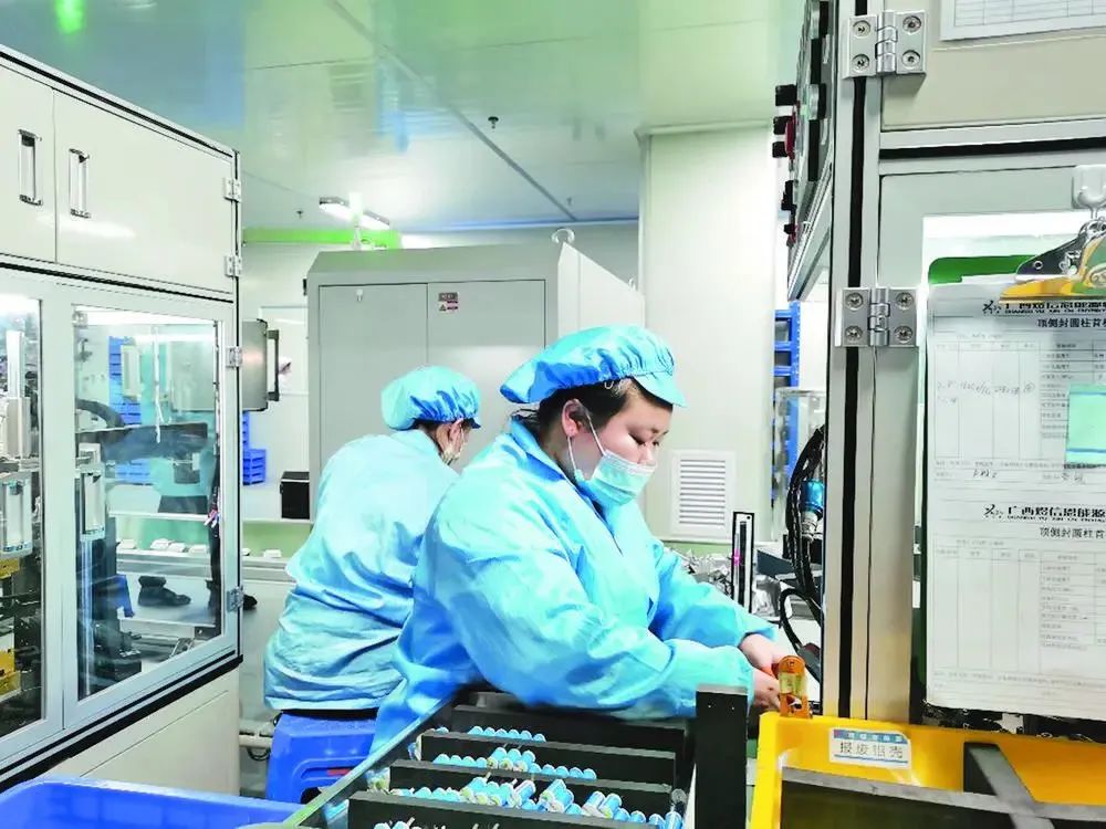 开足马力忙建设 重点项目按下“快进键”_手机新浪网