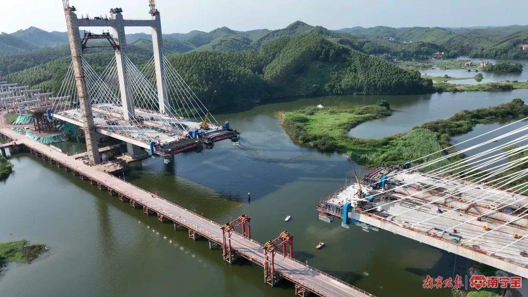 沙坪河特大桥为平陆运河开工后首座执行18米净空标准的大桥,预计今年9