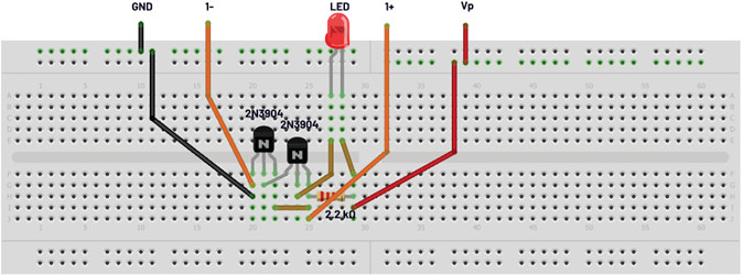 图7.LED和达灵顿光传感器面包板电路。