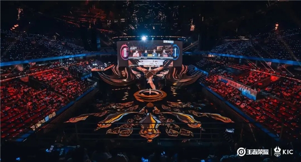 　　图为：腾讯游戏、腾讯电竞主办、英雄体育承办的王者荣耀世界冠军杯(KIC)现场