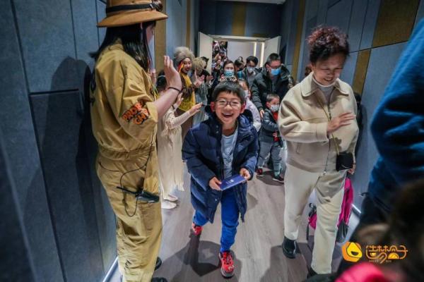 　　(来源：新视线)