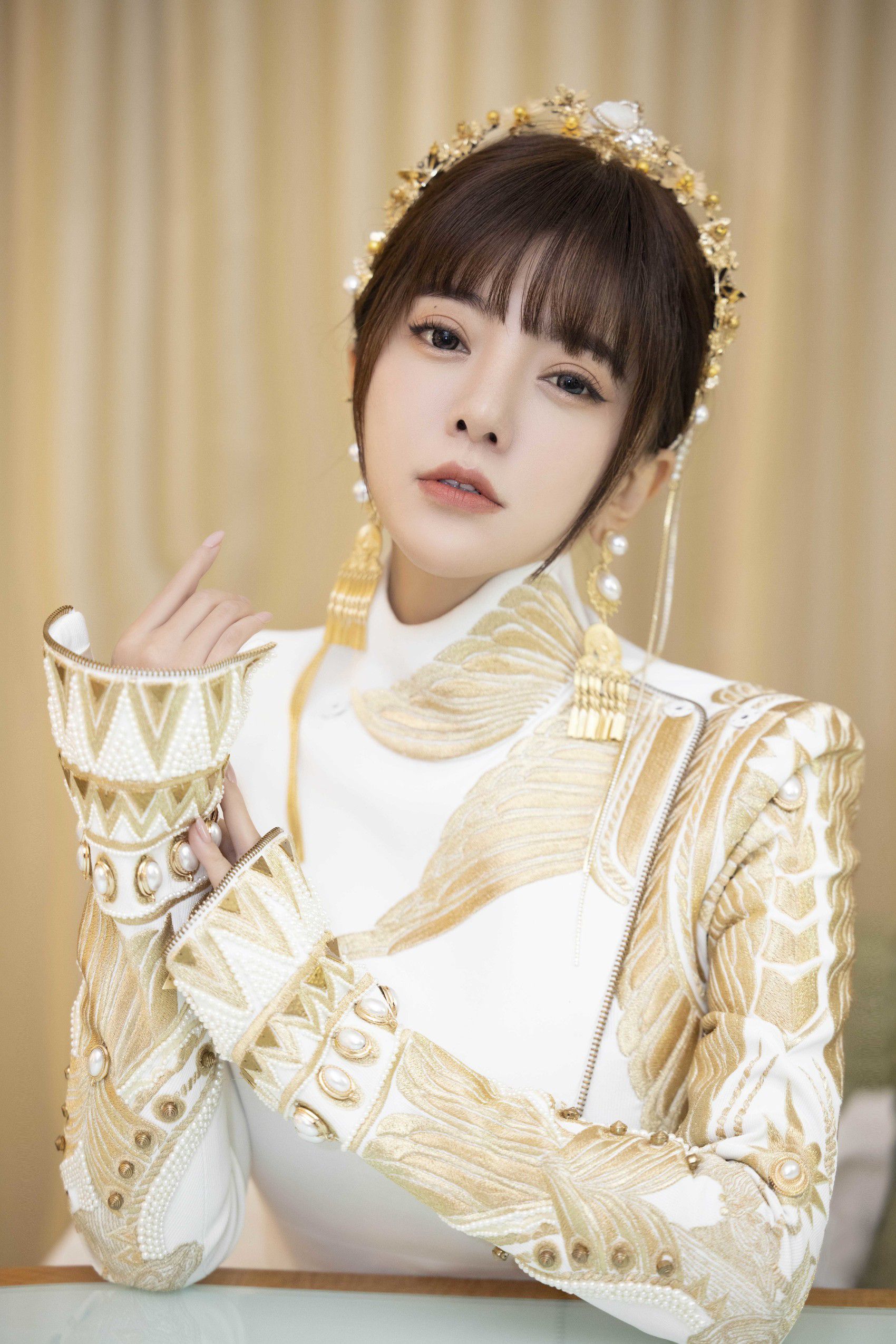 歌手阿兰:为民族音乐国际化,做点"穿针引线"的事|人境·后浪|阿兰