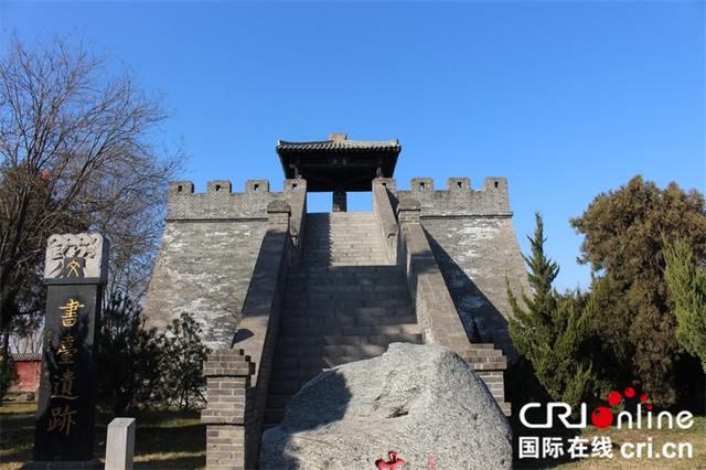 造字台 摄影 张雨晴