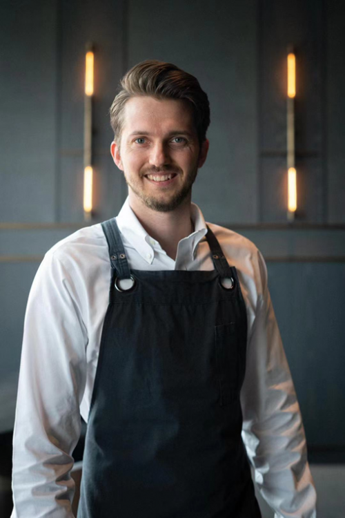 　　Ensue餐厅主厨Miles Pundsack-Poe先生