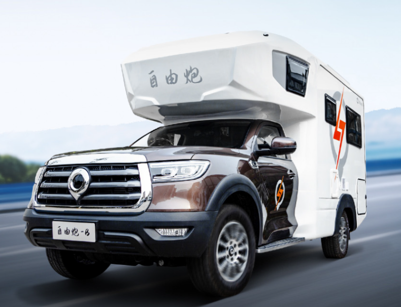 　　自由炮皮卡房车