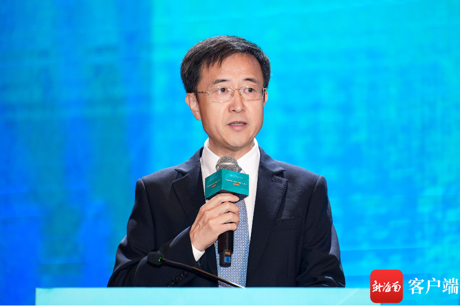 海南省肿瘤医院党委书记,执行院长石耀辉.医院供图