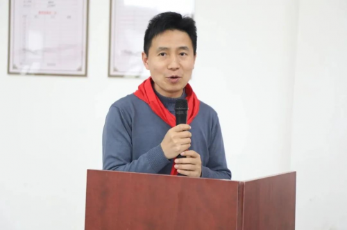 　　共青团南昌市委书记刘众星