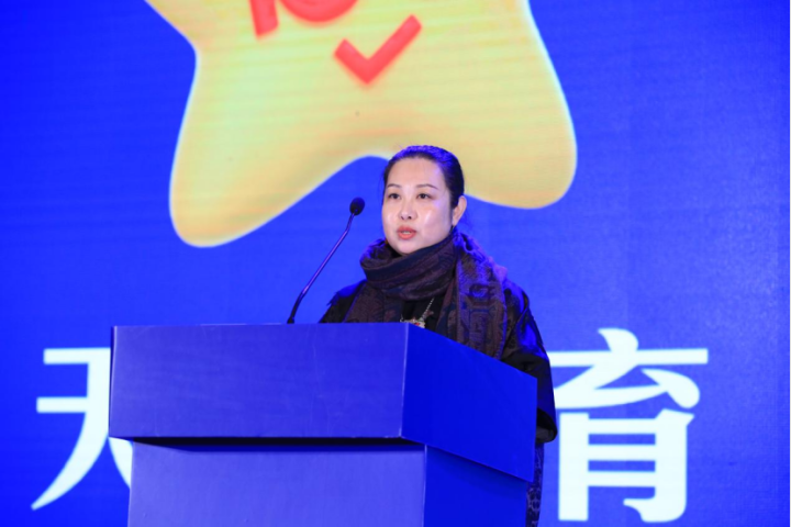 　　中国教师报运营总监梁颖宁