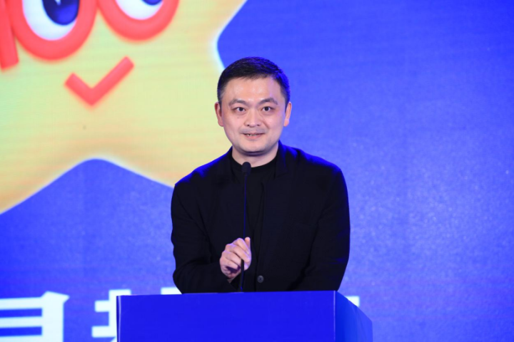 　　南京师范大学出版社张鹏社长