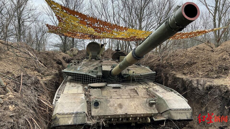 ↑俄军坦克