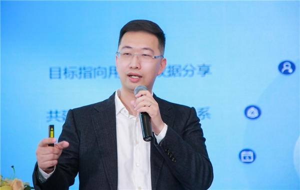 　　(官栈创始人张宇分享鲜炖花胶用户洞察)