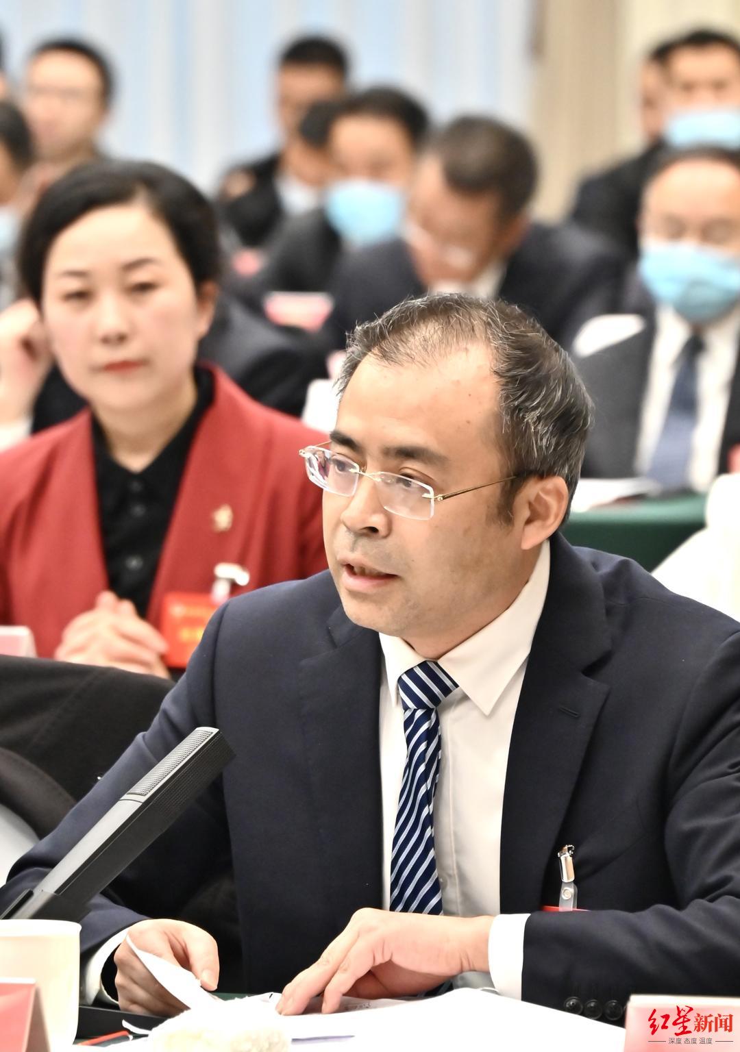 成都市政协委员袁昕