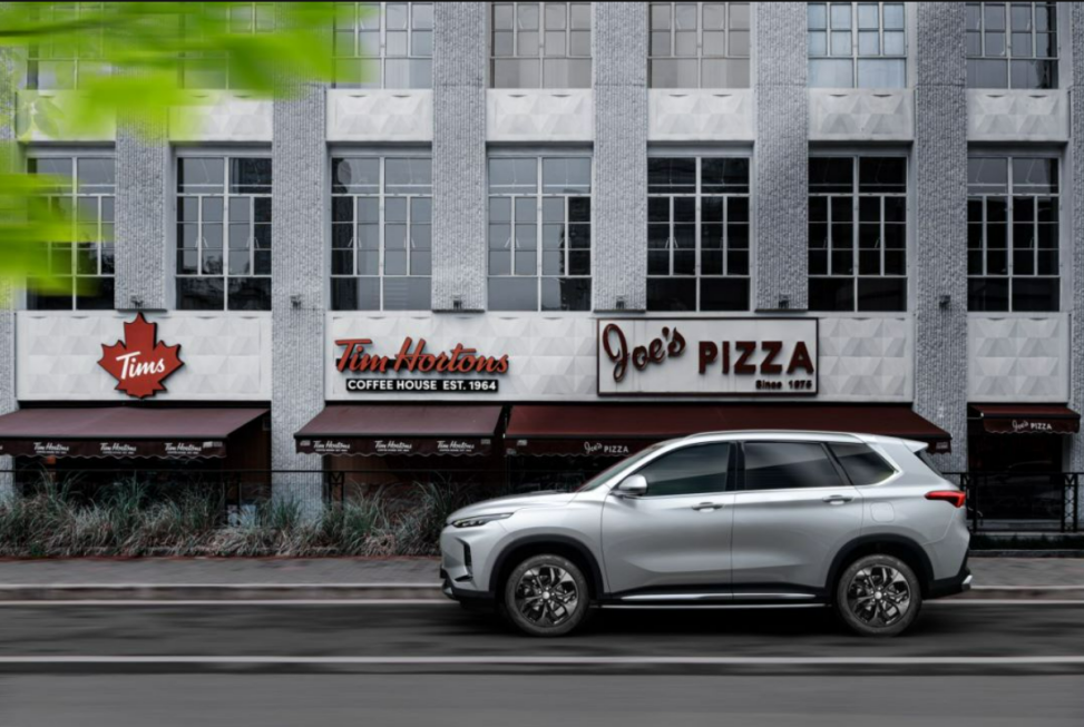 　　(上汽大通MAXUS MIFA 6)