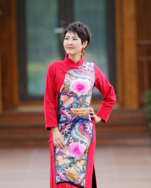 　　(知名个人成长作家 张德芬)