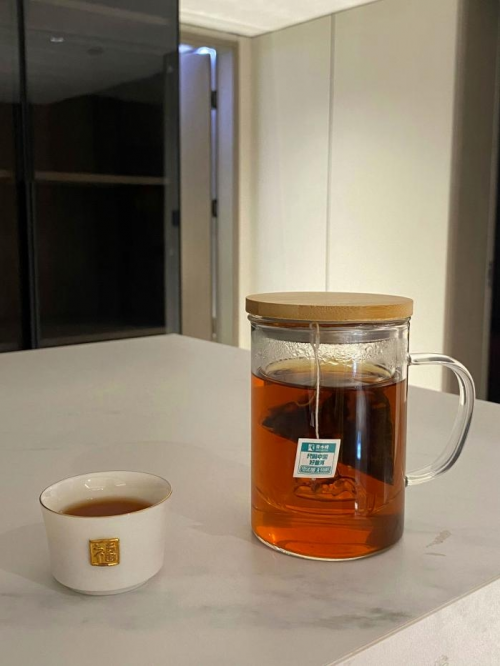 　　(青水峰-原叶轻饮快意系列袋泡茶)