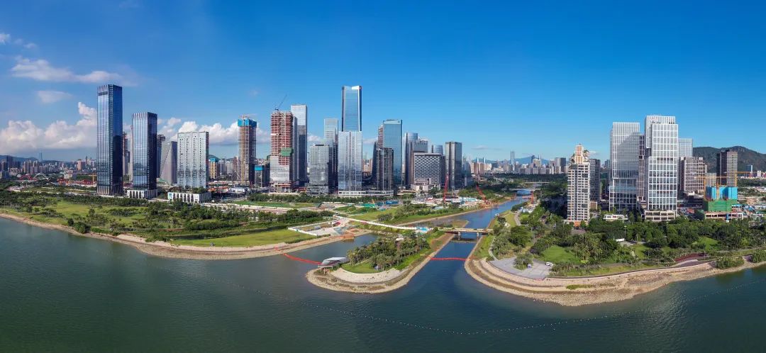 航拍前海.深圳特区报记者 周红声 摄