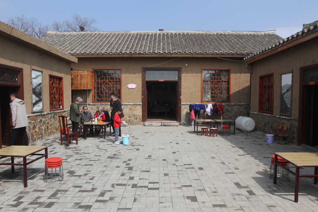 河南驻马店确山县四好农村路绘就美丽乡村新图景