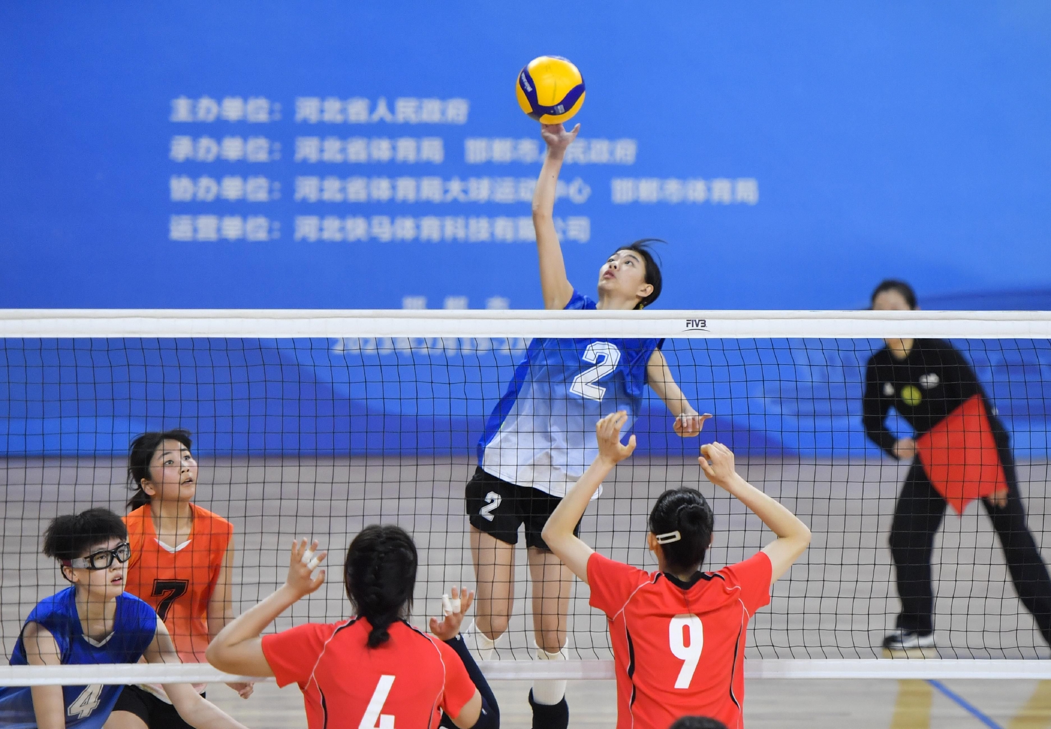 2月25日,河北省第十六届运动会女子排球乙组决赛在邯郸市综合体育馆