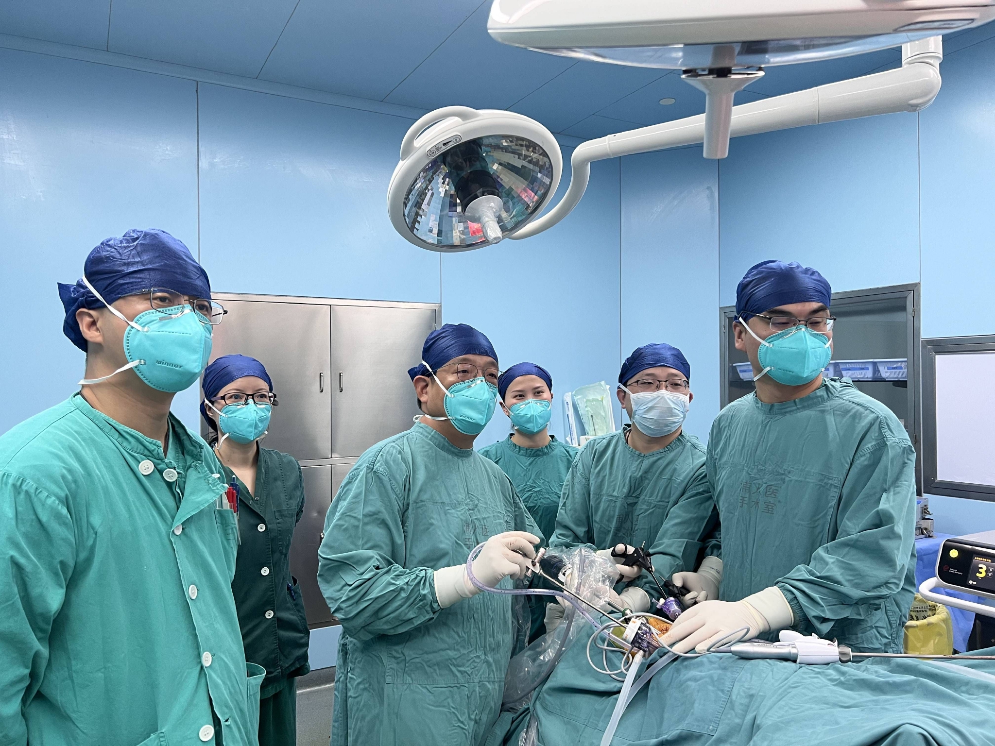 这名患者为女性,今年52岁,来院时初步诊断考虑为"肾癌",但经手术后的