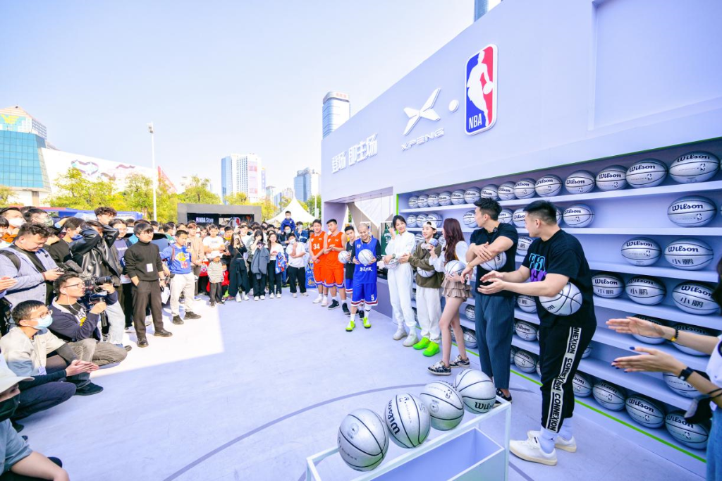 小鵬汽車展臺。 小鵬汽車供圖 華龍網發