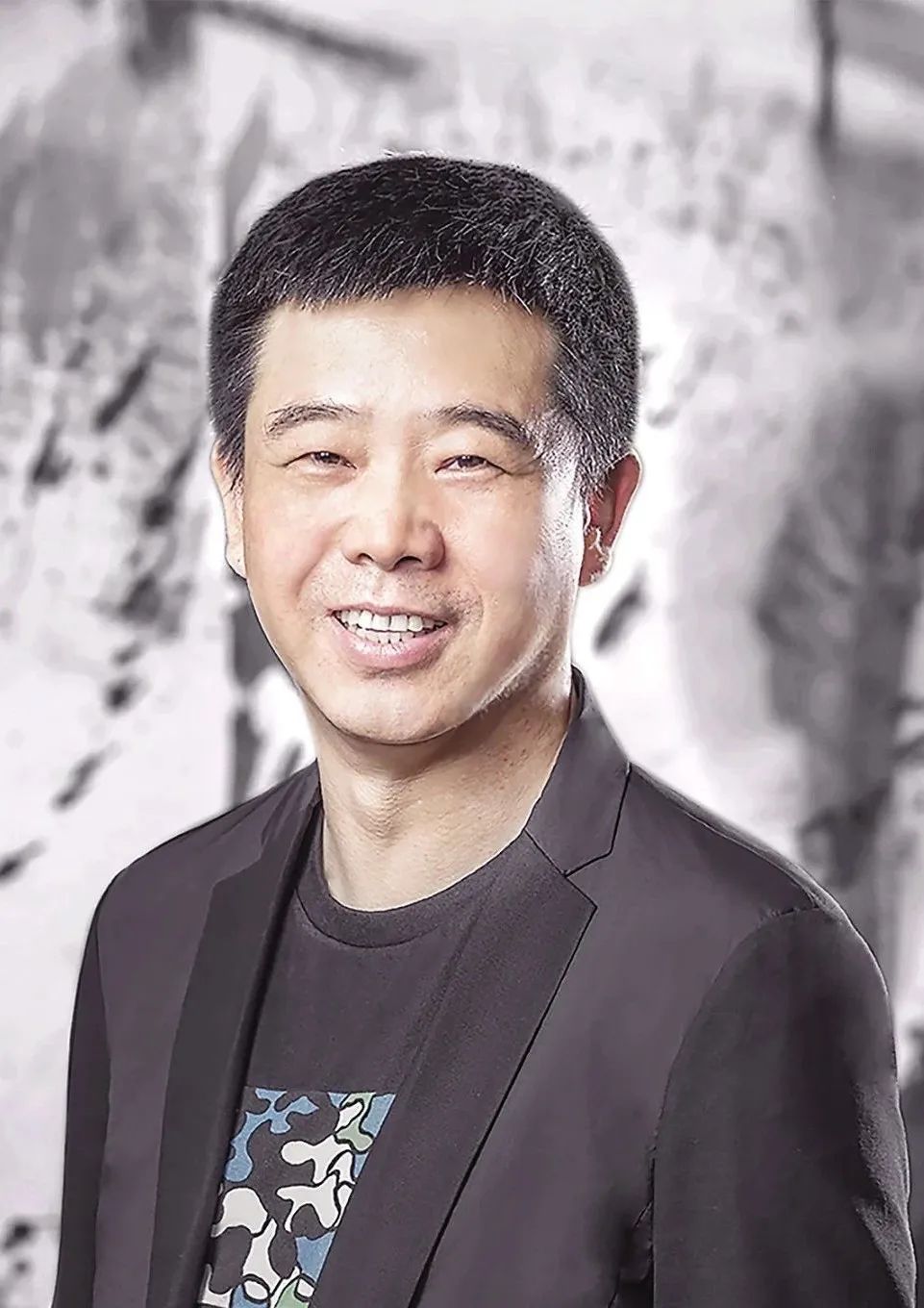 全国政协委员,佛山维尚家具制造公司创始人 李连柱
