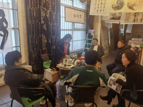 　　新共委刘副主任一行到访唐山名人书画艺术馆