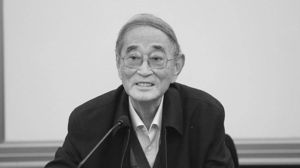 纪念|重读厉以宁:要完善对企业家的容错帮扶机制|厉以宁_新浪财经_新