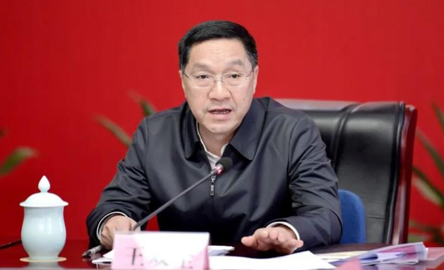 省纪委书记与近130位厅级"一把手"配偶面对面,聊了啥?