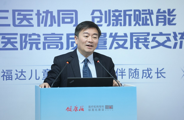 　　罗氏制药中国特药领域负责人 陈少峰