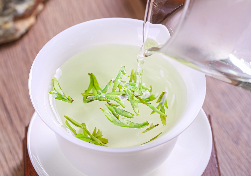 春茶易得头采难求今年头茬早春龙井终于等来了清香四溢预售正式开启