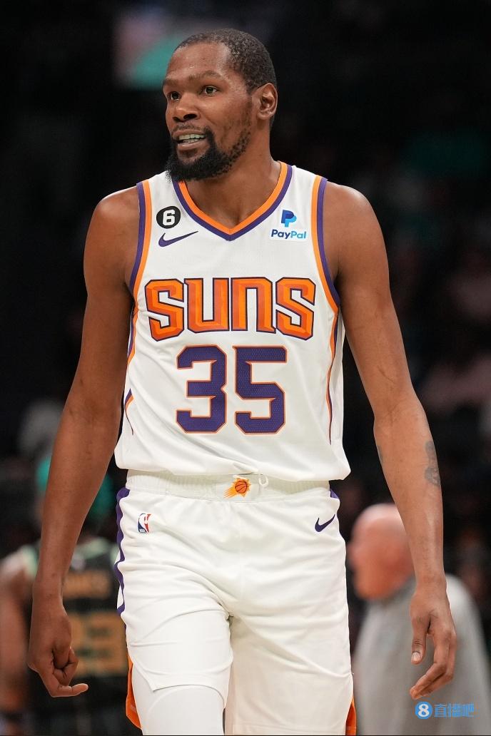 杜兰特NBA录像回顾职业生涯高光时刻展现超级得分手的全面技艺