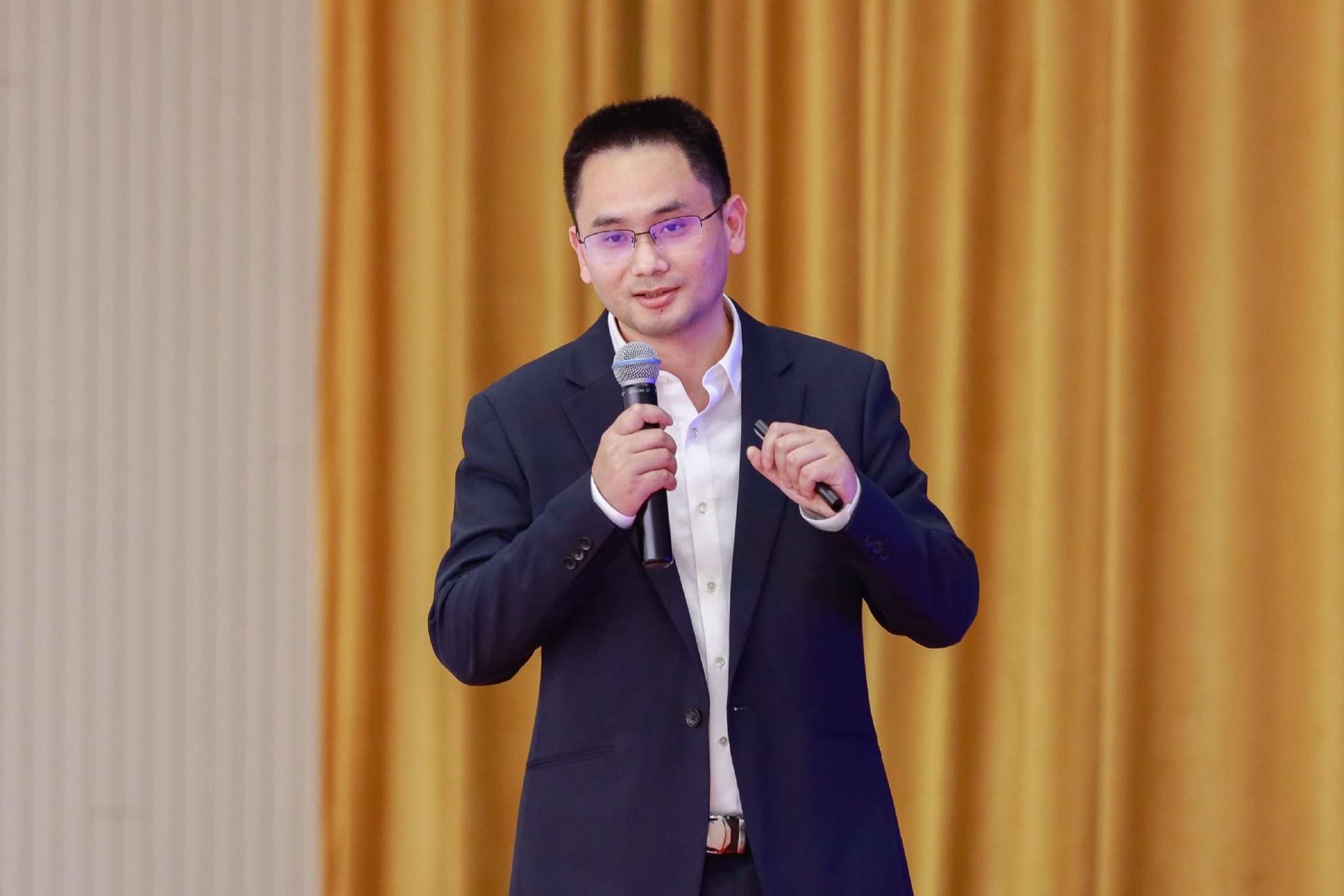 　　(尚网网络CEO郑孝平)