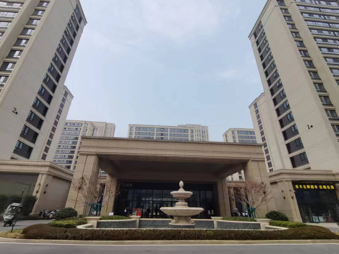 绿城西安全运村子衿苑.石青玲/摄