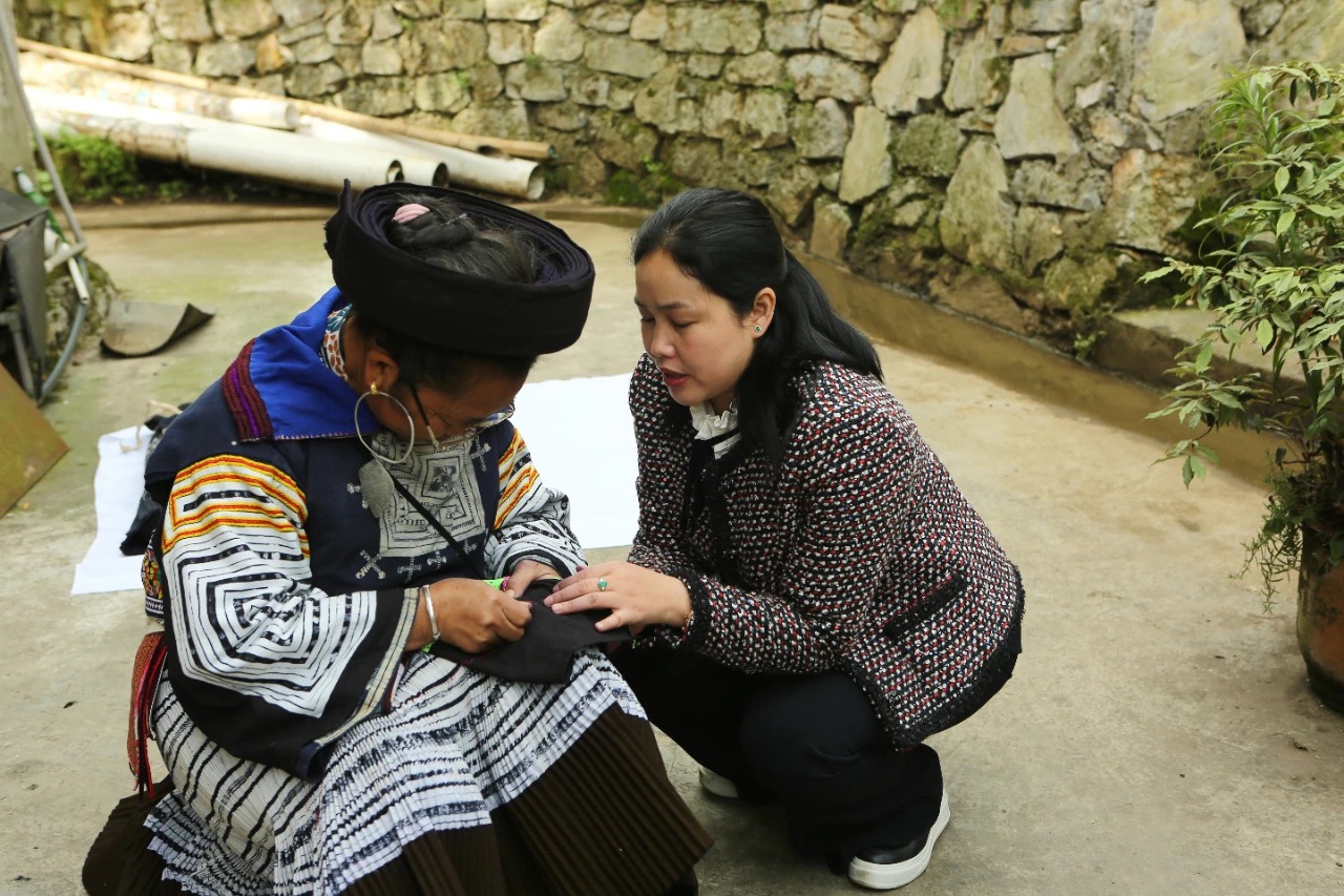 贵州五彩黔艺博物馆新馆开馆|贵州省_新浪财经_新浪网