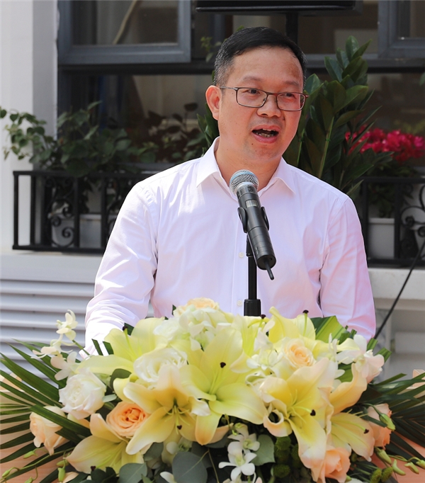 　　△壹加细胞治疗集团董事长王东福先生致辞