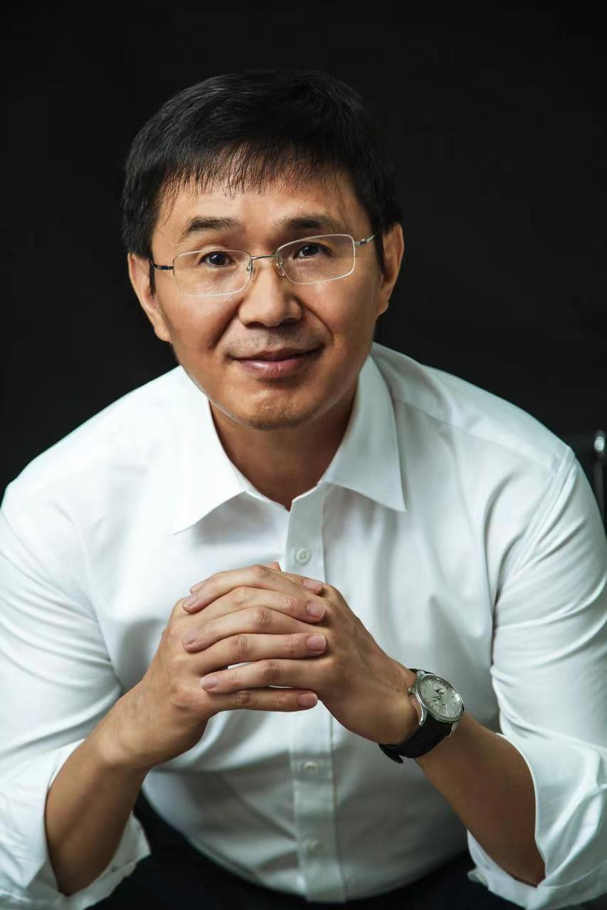 全国人大代表,隆基绿能董事长钟宝申.受访者供图