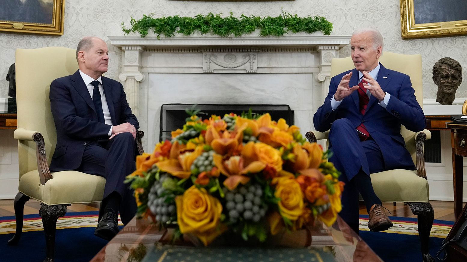 当地时间3月3日，美国总统拜登在白宫会见德国总理朔尔茨。图片来源：CNN
