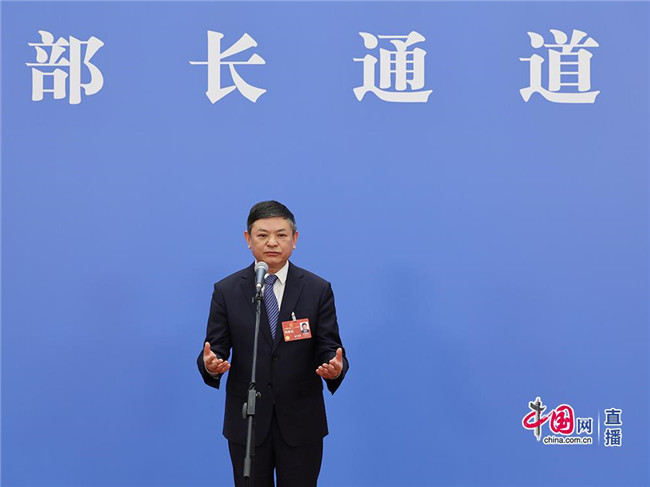 部长通道黄润秋中国是全球空气质量改善速度最快的国家