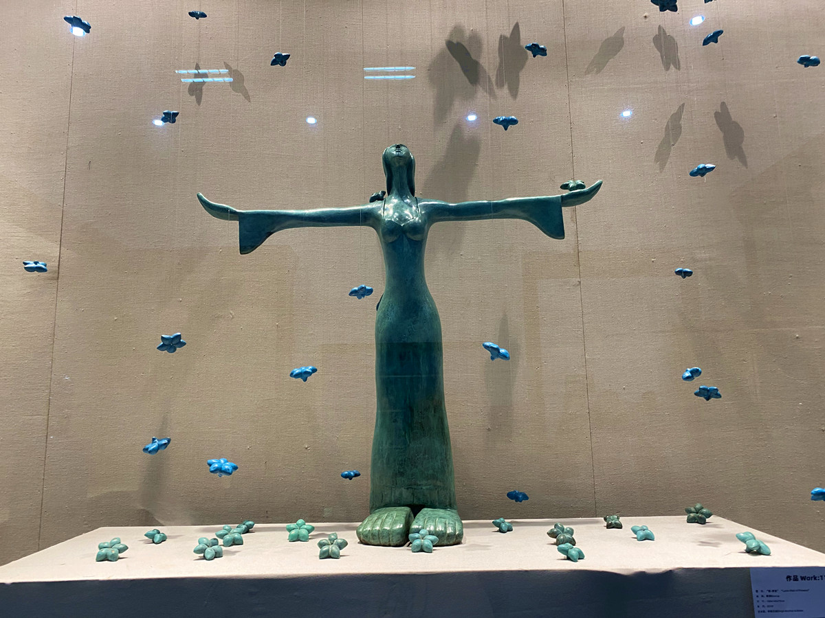 中印艺术家油画与雕塑作品联展海口展出|海南省_新浪财经_新浪网
