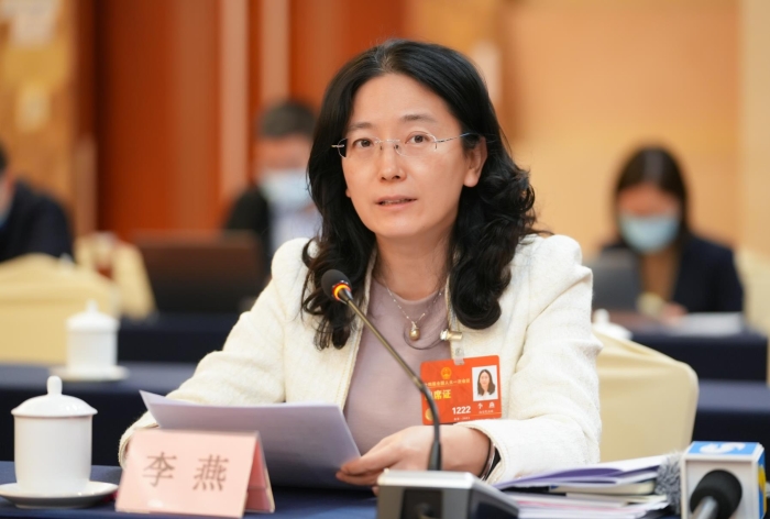 热议政府工作报告李燕代表发挥企业科技创新主体地位