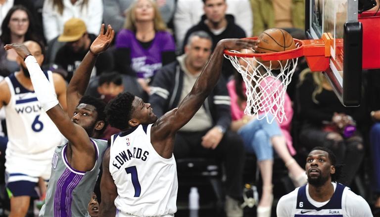 nba 76人终结雄鹿 森林狼险胜国王|森林狼_新浪财经_新浪网