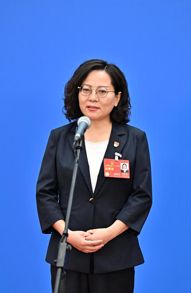 两会划重点丨3月7日|秦刚_新浪财经_新浪网